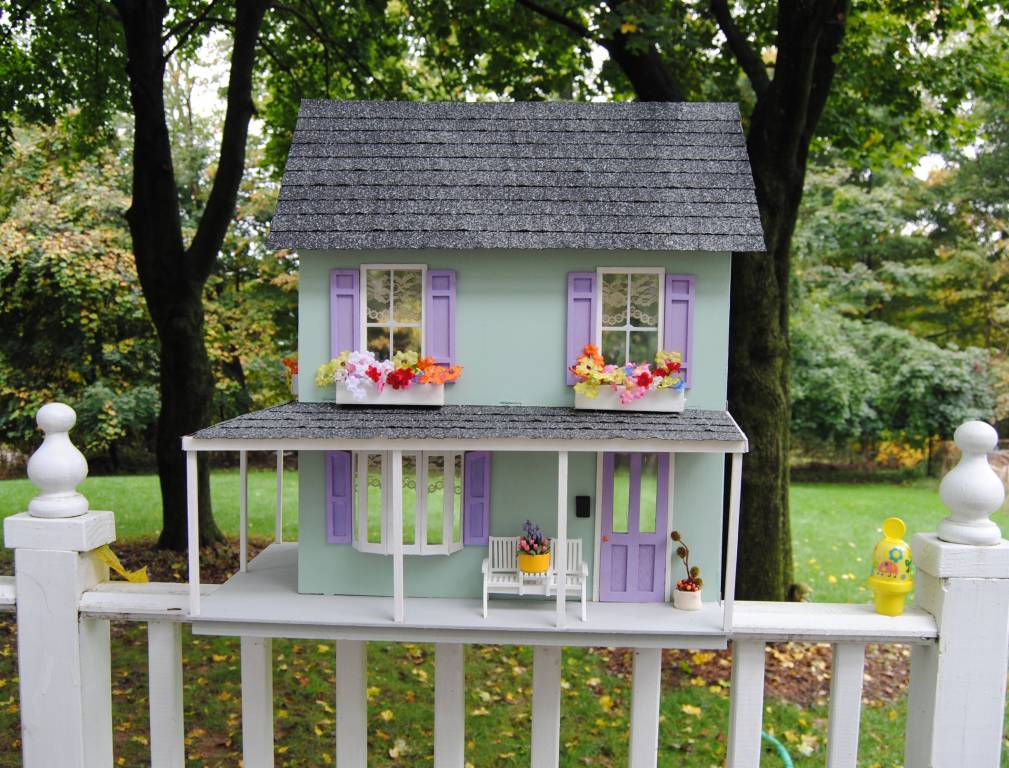 greenleaf laurel dollhouse